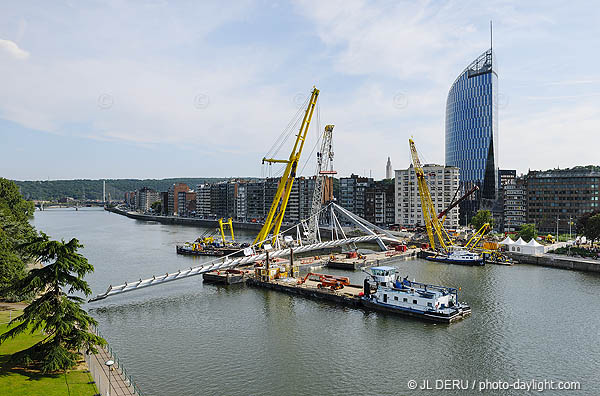 Liège - passerelle sur la Meuse